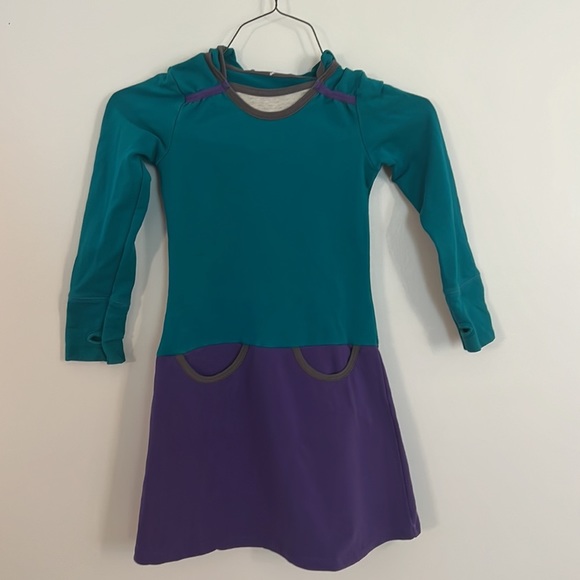 Peekaboo  Beans dress - Picture 2 of 12